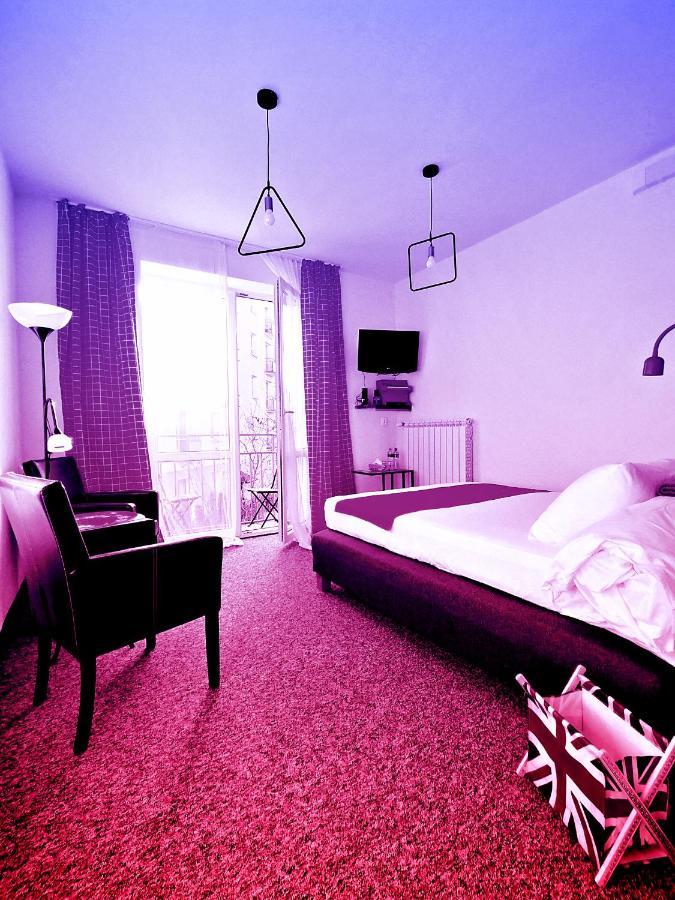 Pastel Guest * Warszawa
